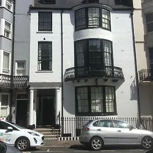 Gasthof Kempfield House, Hove